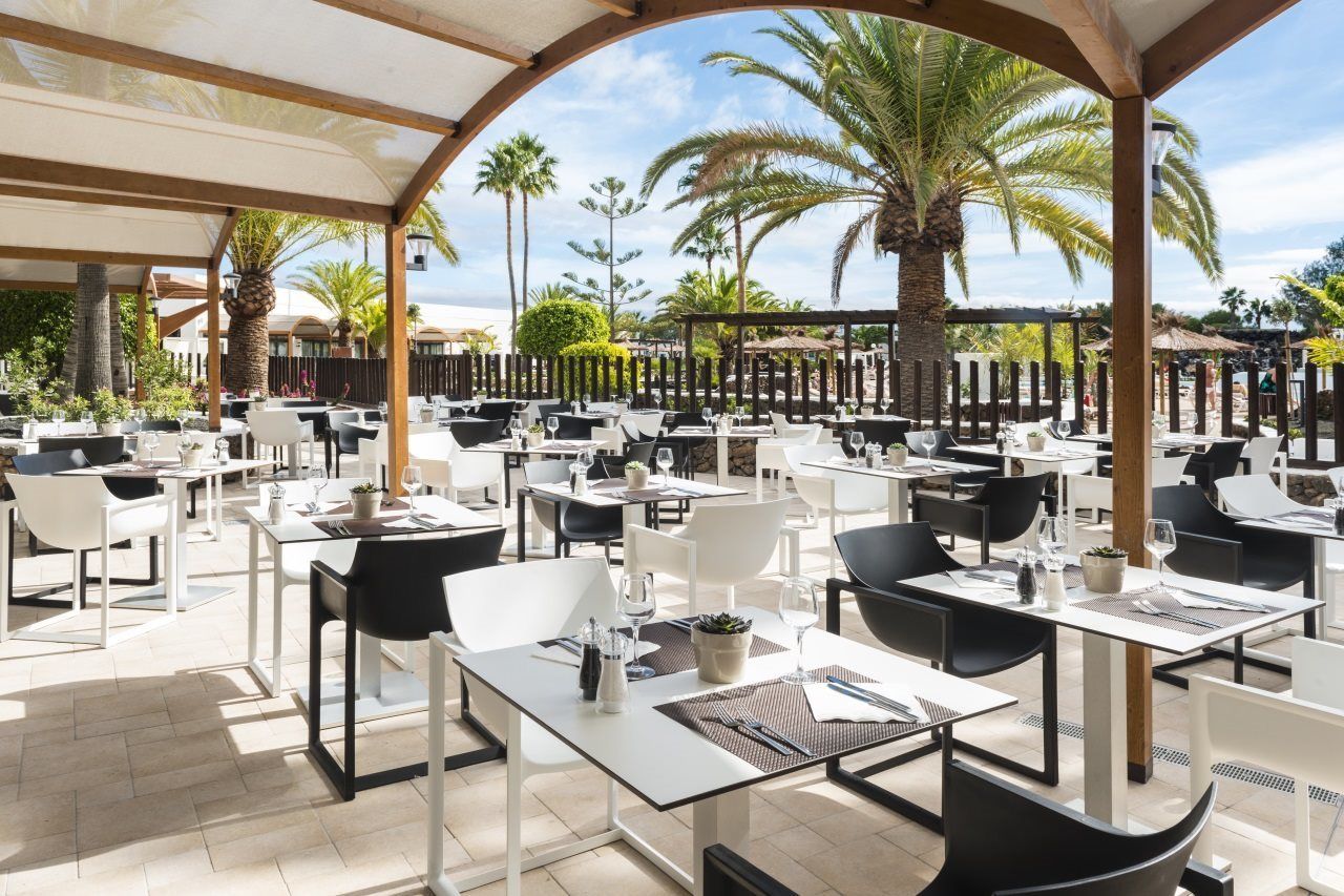 Elba Lanzarote Royal Village Resort Плая Бланка Екстериор снимка
